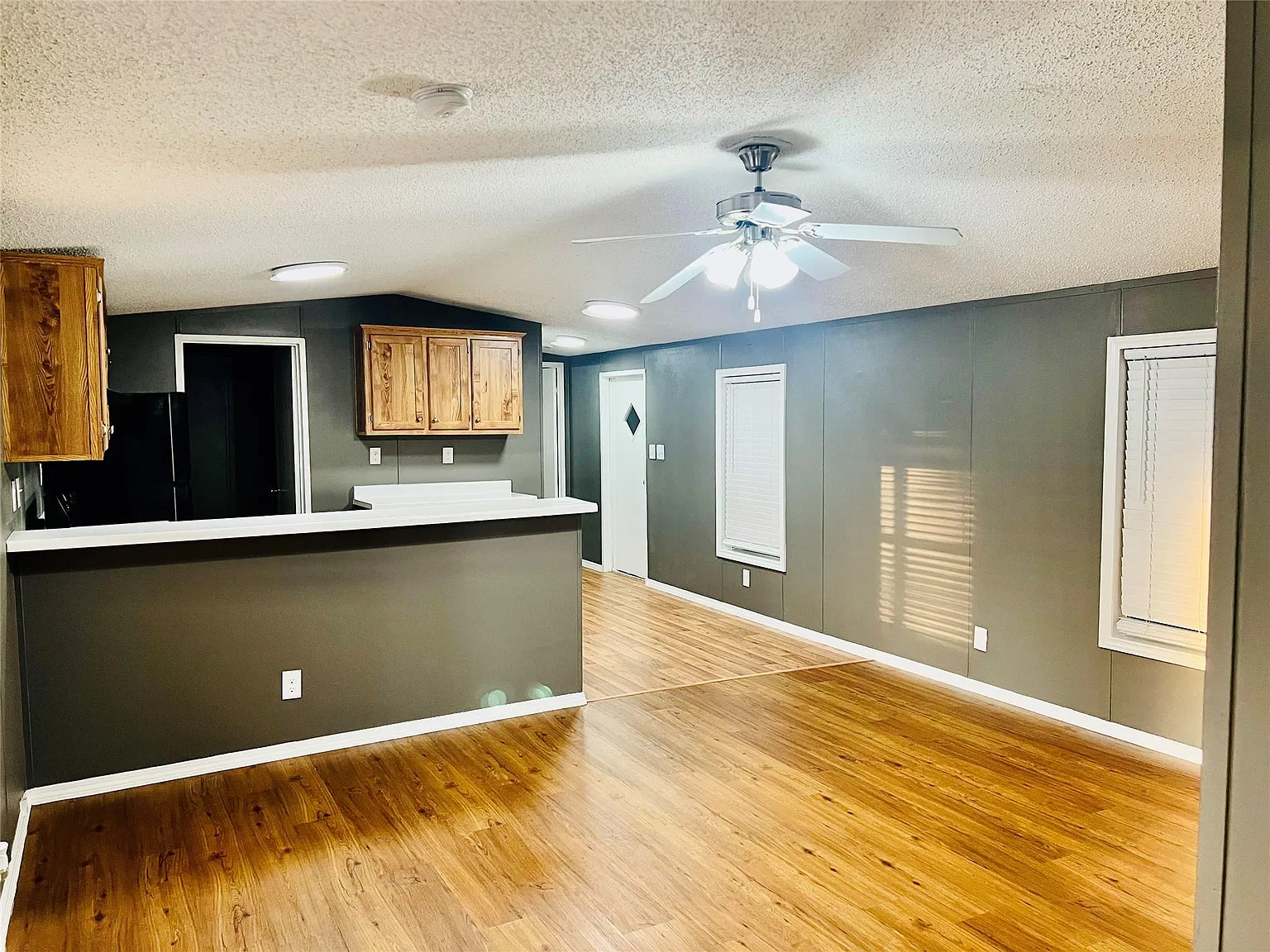 2 bed, 2.0 bath, 984 sqft, $1,500 — Photo 3