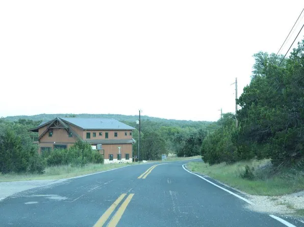 53-54 Hillview Dr, Marble Falls, TX 78654