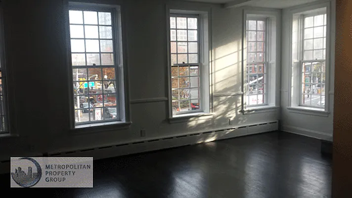 Rented by Metropolitan Property Group | media 38