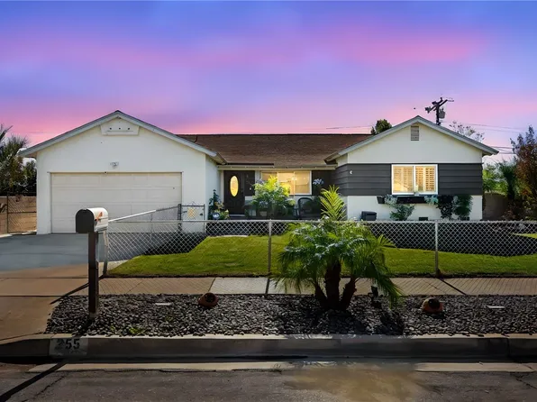 255 W Valencia St, Rialto, CA 92376