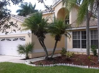 18439 NW 13th St, Hollywood, FL 33029