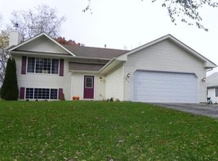 403 Marquette Dr SW, Poplar Grove, IL 61065