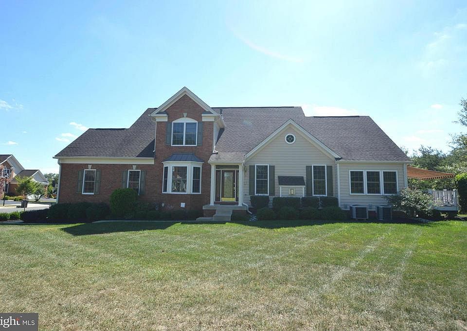 1st image of 5757 Amelia Springs Cir
