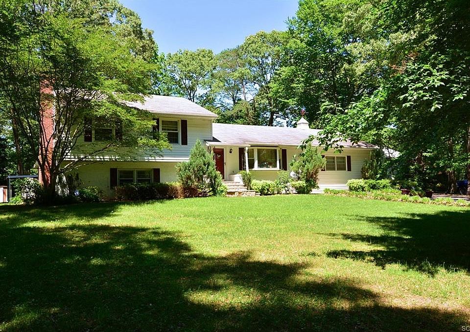1st image of 9683 N Shore Dr