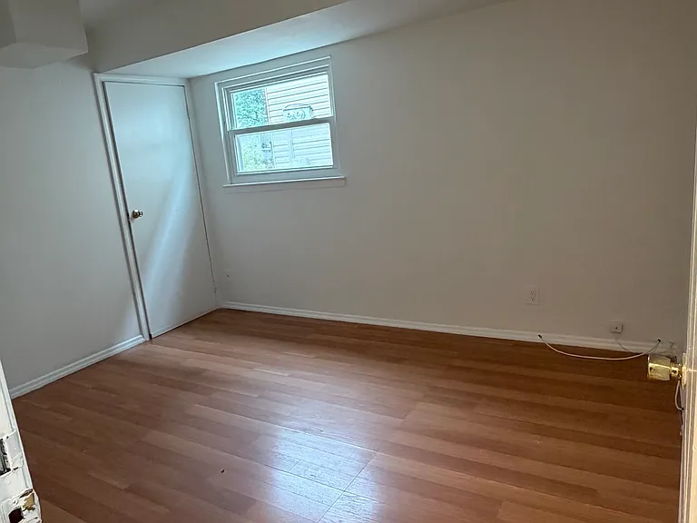 44 Longdale St #1 — Photo 6