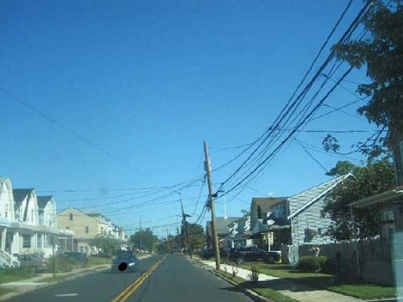 Exterior Neighborhood (street photo)
