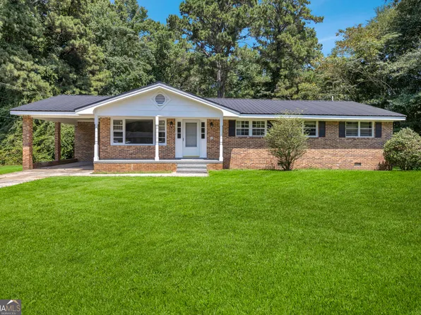 281 Taylor Rd, Jackson, GA 30233