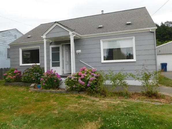 1412 S 6th St, Mount Vernon, WA 98273
