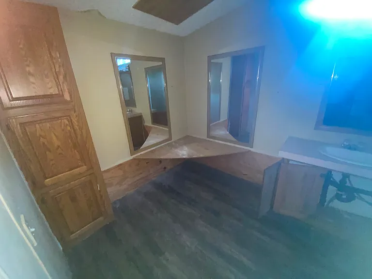 1020 Birch St #16 — Photo 9