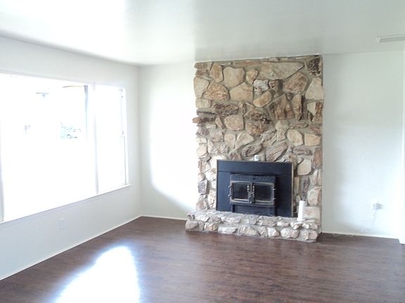 Front Living Rm