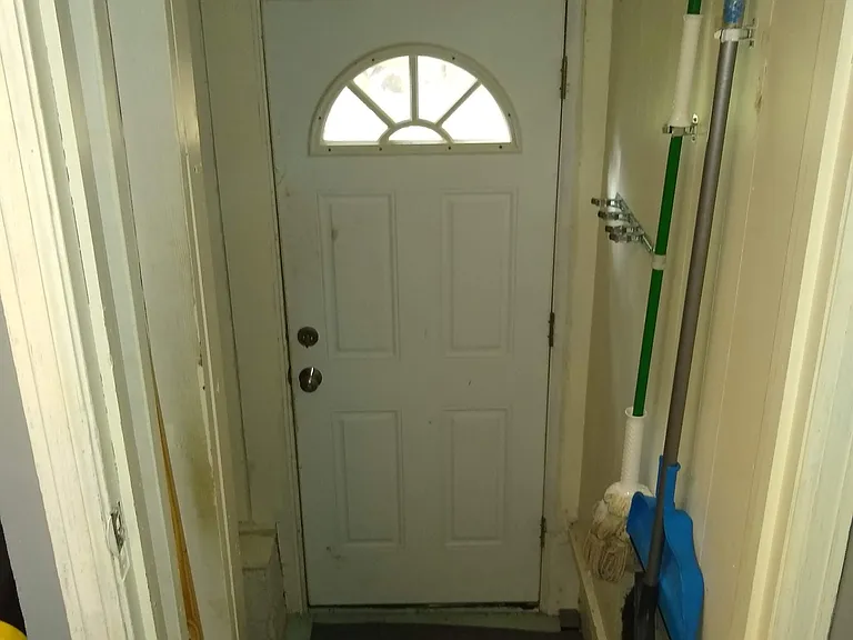 32280 Southwood Rd — Photo 14