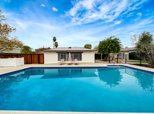 22946 Califa St, Woodland Hills, CA 91367