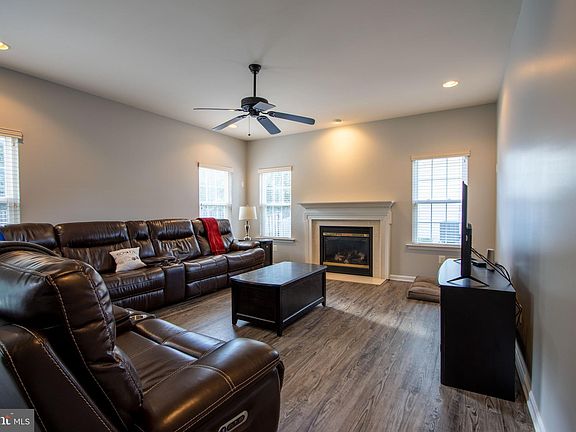 2nd image of 20739 Colby Dr