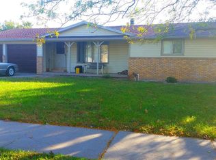 1610 N Walnut Dr, McPherson, KS 67460