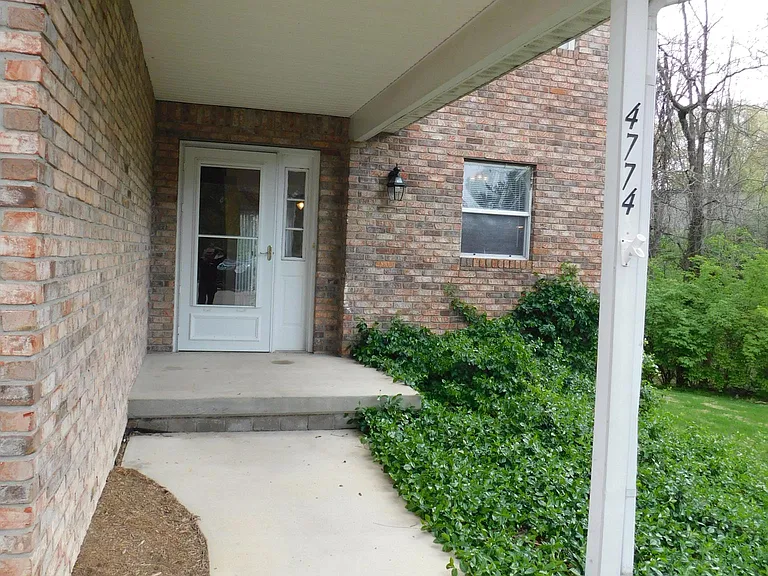 4774 N Briar Gate Dr — Photo 1