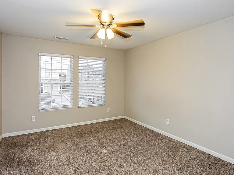 4068 Kellybrook Dr — Photo 10