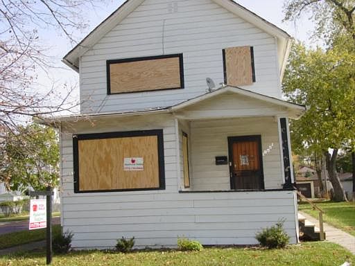 1st image of 15601 S Vine Ave