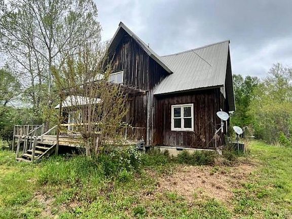3rd image of 3882 Henderson Rd