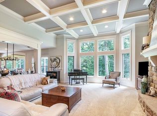 642 Chancellor Dr SW, Grandville, MI 49418