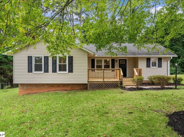 318 Sharon Ln, Easley, SC 29640