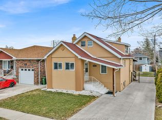 972 Esdras Ave, Windsor, ON N8S 2M9