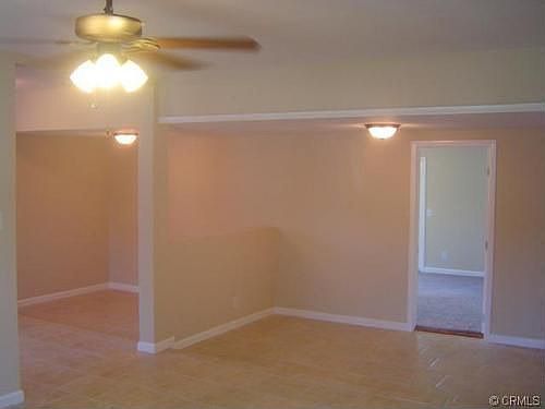 3rd image of 7343 Louise Ave