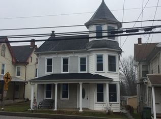 209 N Main St, Jacobus, PA 17407