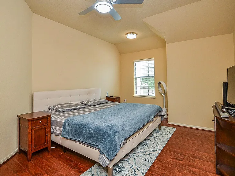 26711 Eagle Park Ln — Photo 33