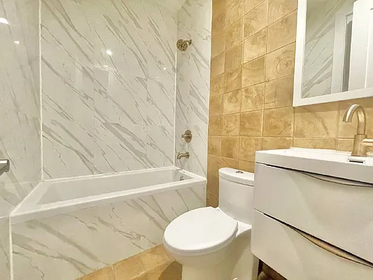 Rented by Doorway NYC, LLC | media 36