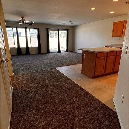 3rd image of 608 Patagonia Hills Ave