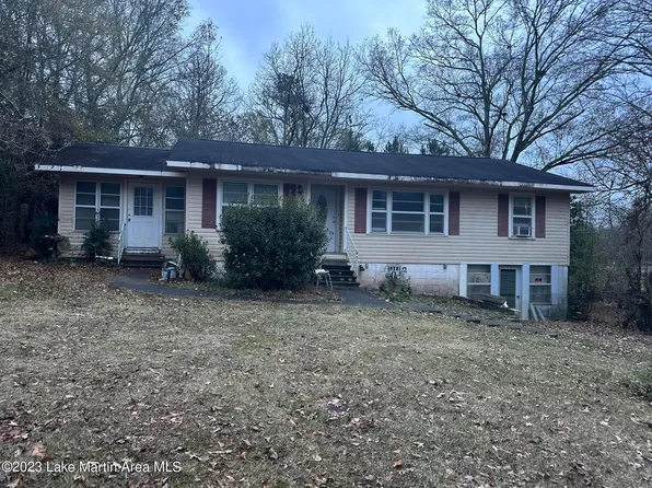 1424 4th St, Alexander City, AL 35010
