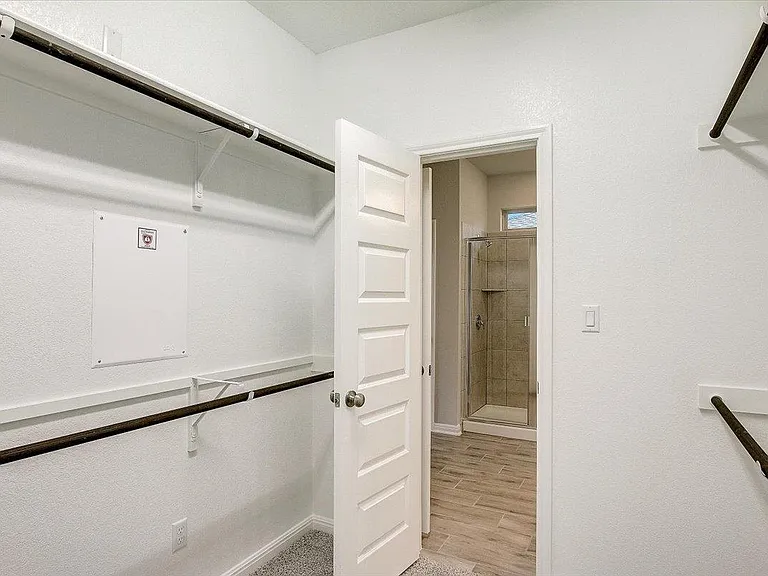 108 Peruvian Ln — Photo 30