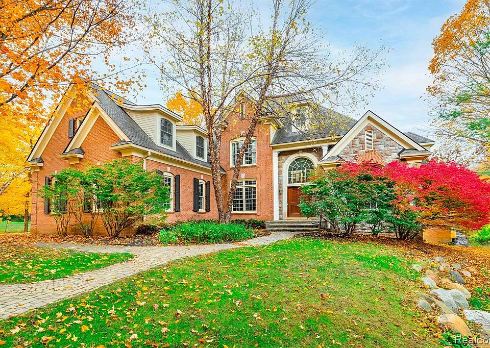 8740 N Ridge Rd, Canton, MI 48187 Zillow