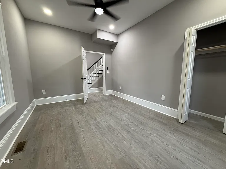 1012 S Franklin St — Photo 22