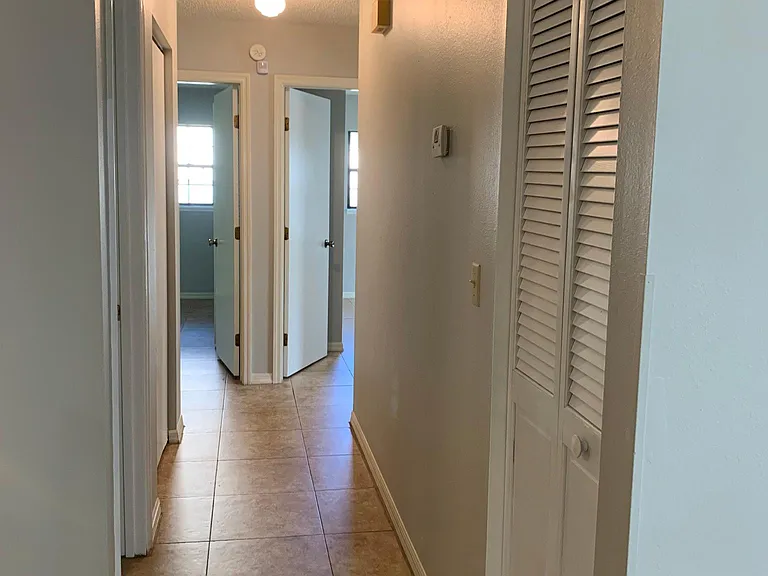 11 Almond Crse — Photo 7