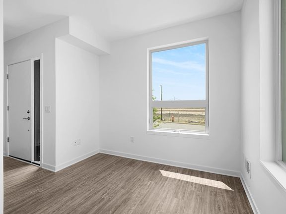 3rd image of 3001 Schirra Dr #61A
