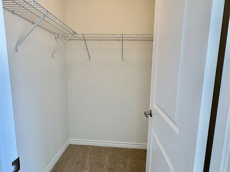 7 Tran St — Photo 25