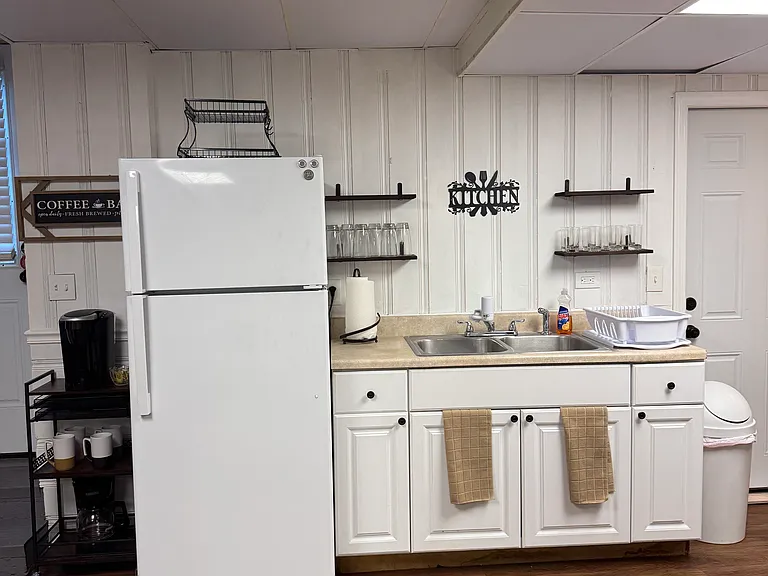 132 Woodbine St #1 — Photo 6
