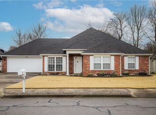 3041 Colton Dr, Springdale, AR 72762