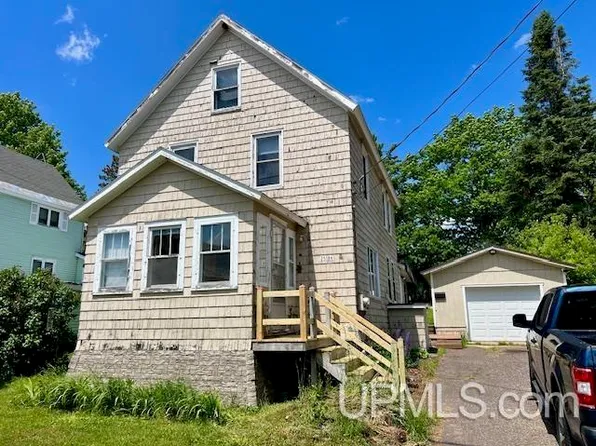 25184 Tunnel St, Laurium, MI 49913