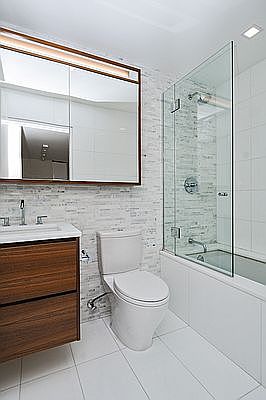 5th image of 301 W 53rd St APT 15K