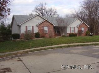 219 Burns Farm Blvd N, Edwardsville, IL 62025