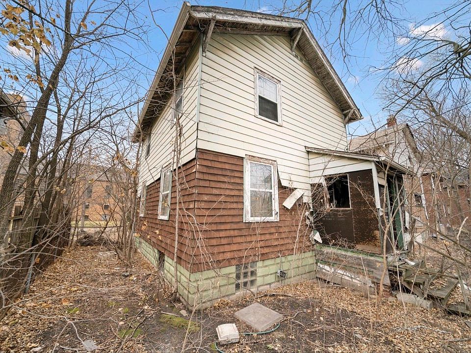 2nd image of 659 Vermont St