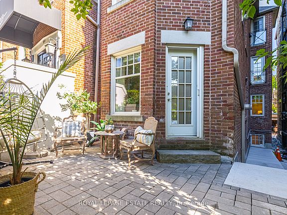 4th image of 319 Lonsdale Rd #1D