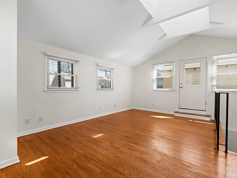 186 Wayne St #425D — Photo 14