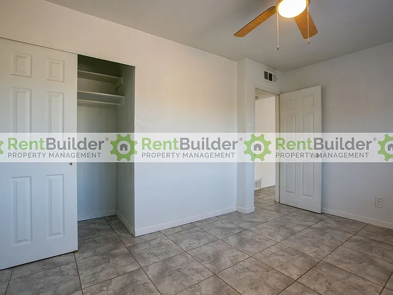 3422 Smith Ave SE — Photo 24