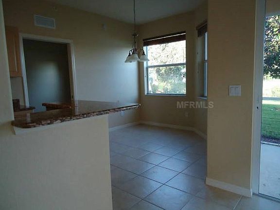 3rd image of 4216 Vicenza Dr #27