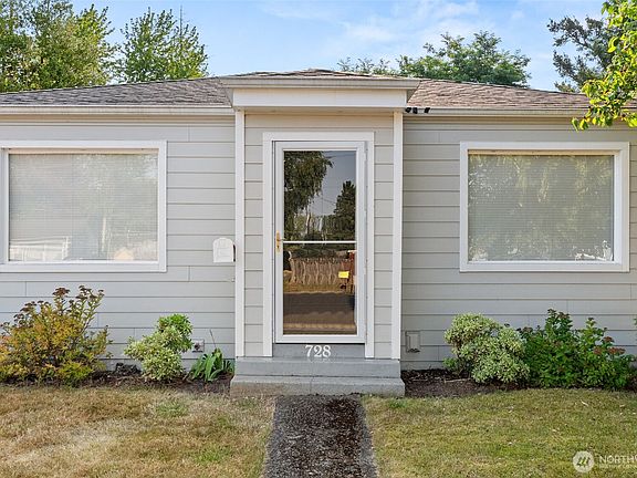3rd image of 728 Hamilton Avenue