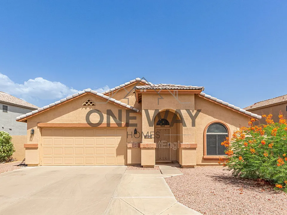 543 S Wildrose
