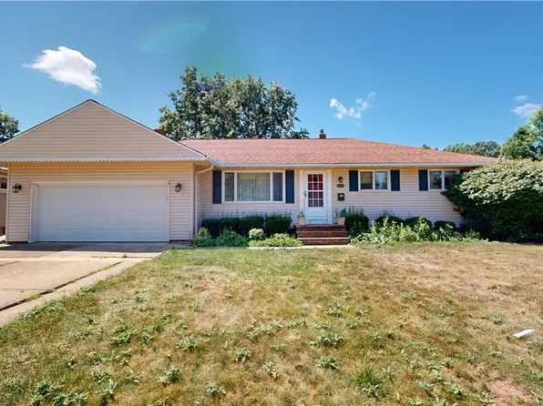 840 Elmwood Ave, Wickliffe, OH 44092